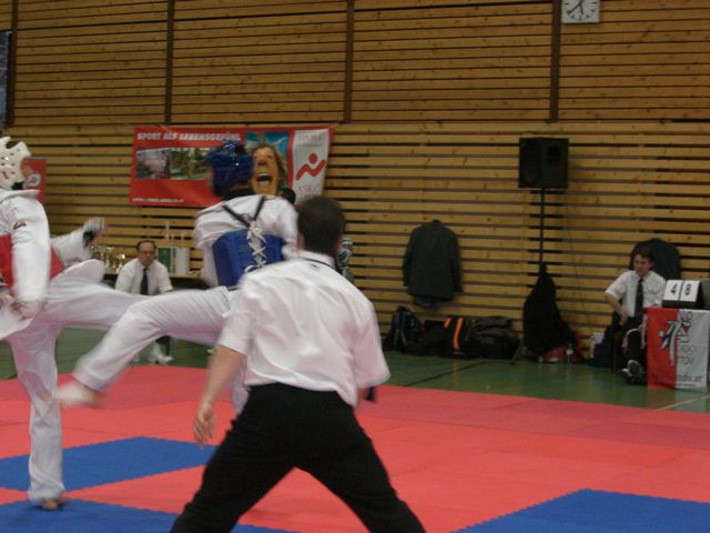 TKD-ASKOECup08_2000