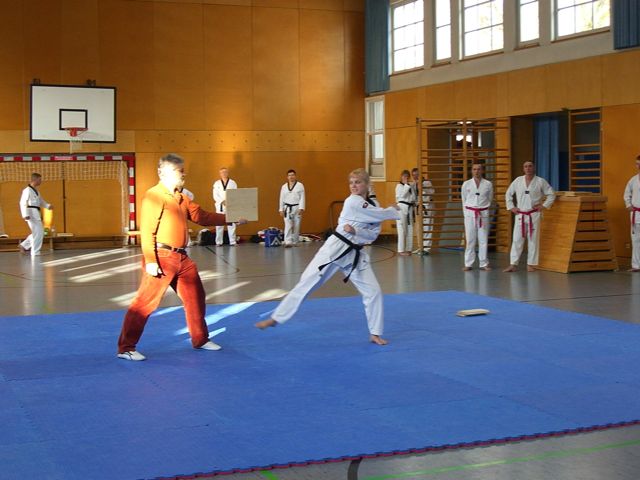 2009-12-13_TKD_DanPruefung_098