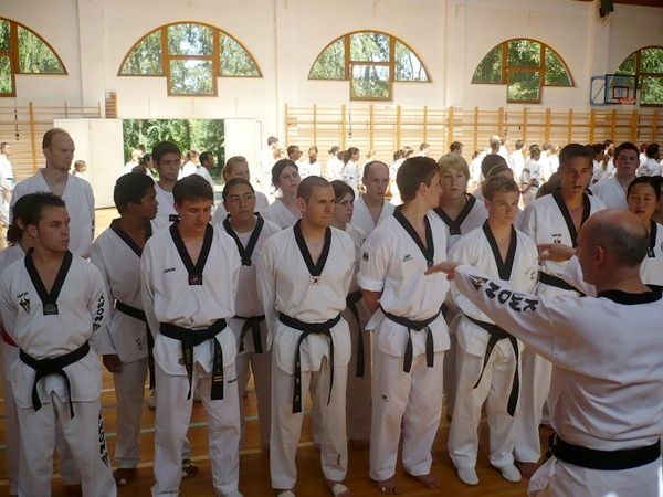 5489_118814501273_668366273_2495714_7767021_n